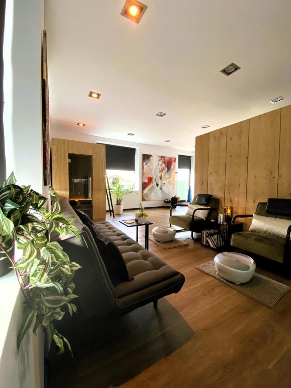 Wellness Dome Penthouse Suite Kerkrade Eksteriør billede
