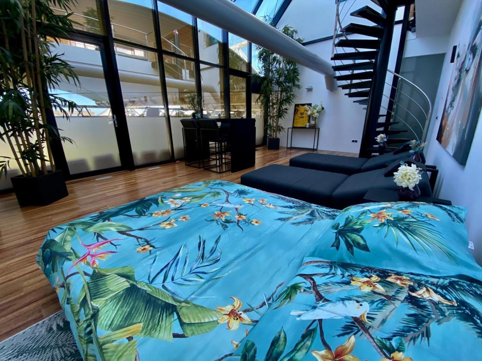 Wellness Dome Penthouse Suite Kerkrade Eksteriør billede